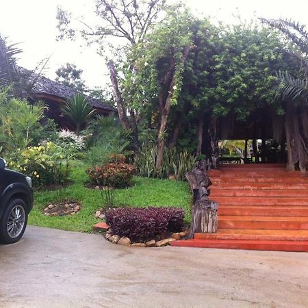 Mokfahsai Resort Tak Exterior photo